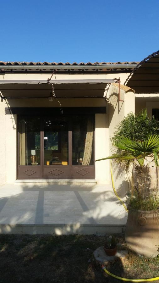 Provence Bed & Breakfast Carpentras Exterior foto